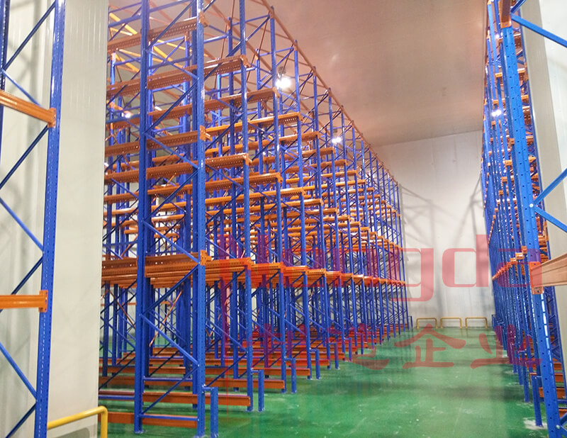 貫通（tōng）式（shì）貨架